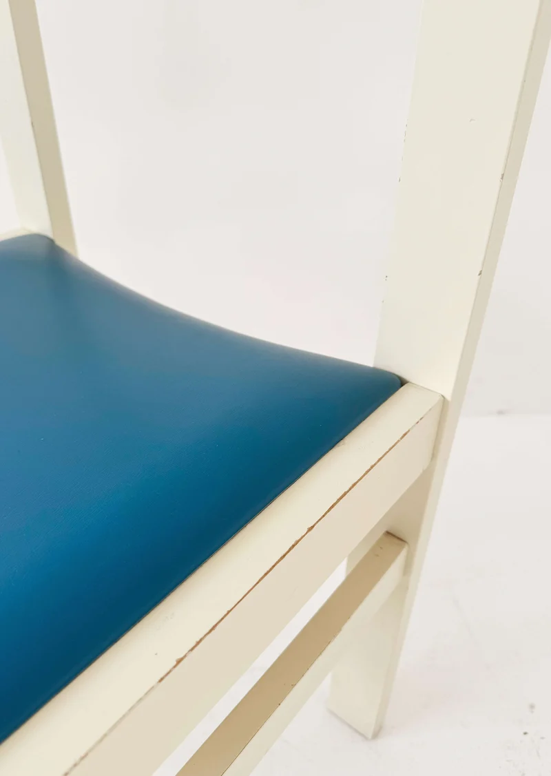 Sedia in legno laccato con seduta imbottita – Anni ’50/’60