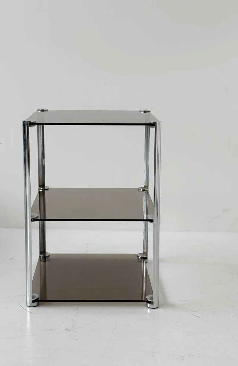 Mobiletto vintage in vetro e metallo cromato – Anni ’70