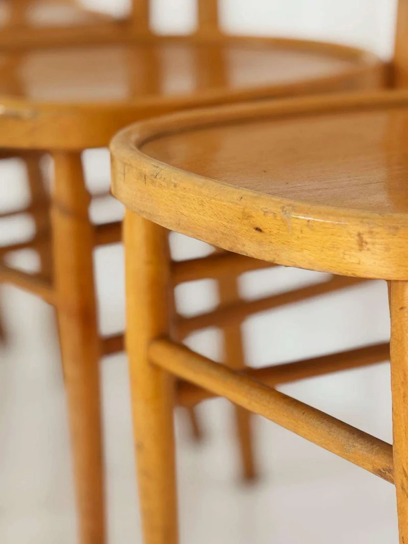 Set di 4 sedie vintage in legno – design metà Novecento