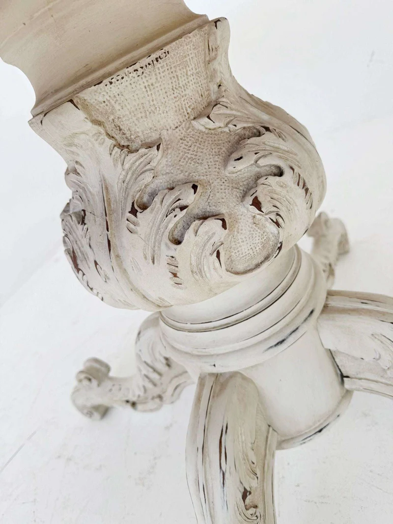 tavolo rotondo allungabile in stile Luigi Filippo, reinterpretazione novecentesca, probabilmente di produzione italiana tra metà e fine ’900.