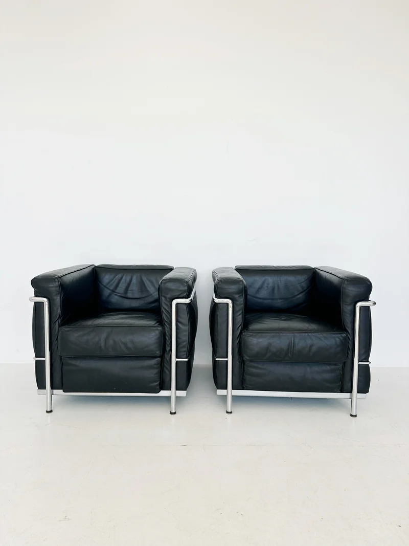 Coppia poltrone in stile LC2
