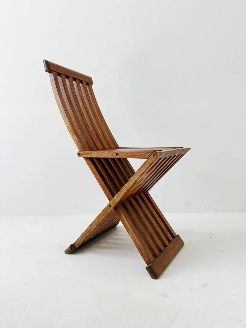 Sedia Tomasa, Simon Gavina