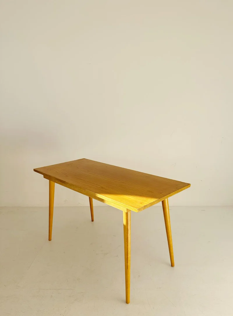 Tavolino in legno