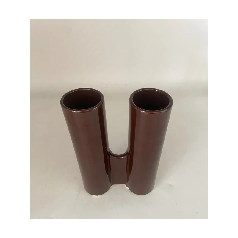 Vaso in ceramica marrone del designer Italiano Enzo Bioli