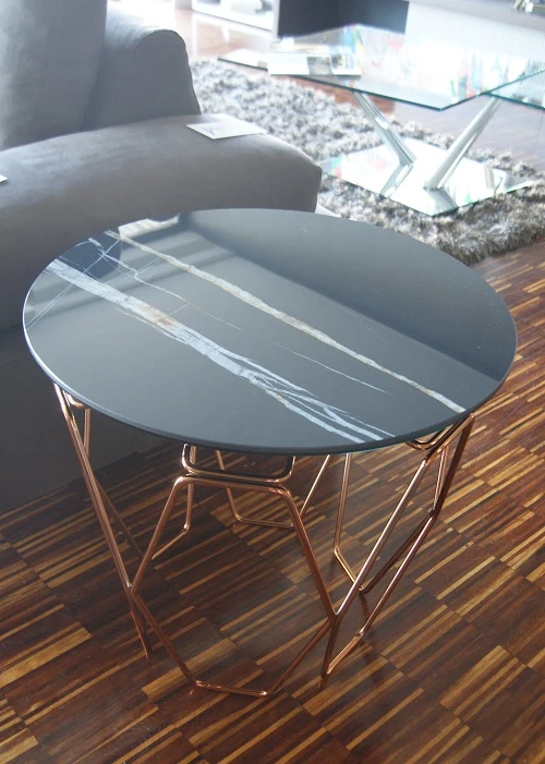 Tavolino da salotto alto Hive By Naos prezzo scontato offerta outlet