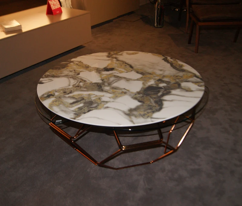 Tavolino basso "HIVE" By NAOS in Ceramica e Cristallo Prezzo Offerta