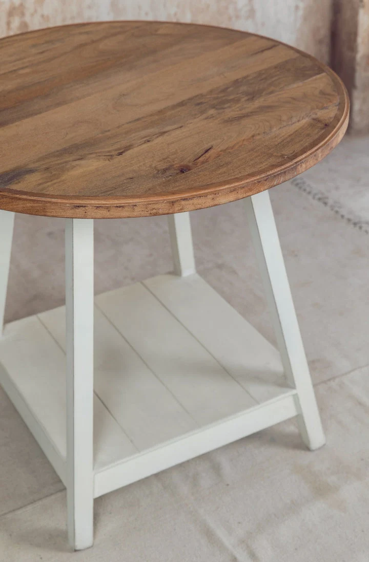 Hangover - Round Tea Table