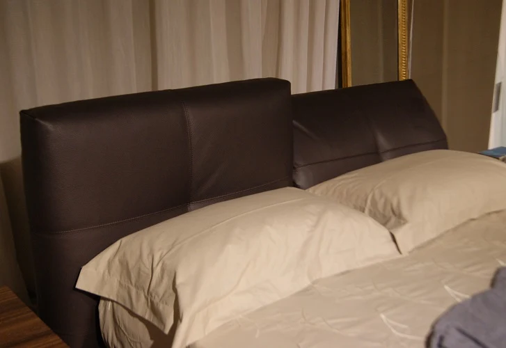 Letto matrimoniale "Jenny" Ebano By Falegnameria 1946 prezzo scontato