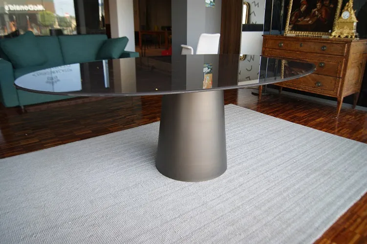 Tavolo fisso "Totem" By Sovet in Cristallo laccato a prezzo ribassato Outlet
