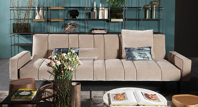 Divano moderno design "Italo" By Vibieffe in pelle martellata Scontato Outlet