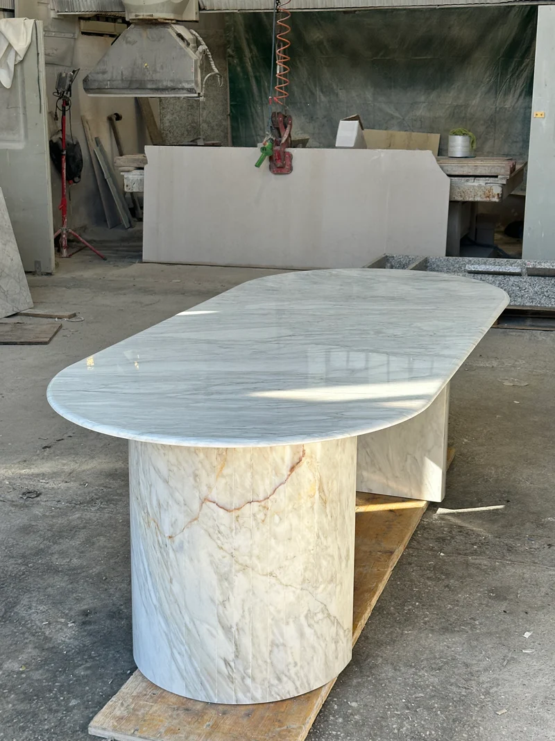 Tavolo da pranzo ETERNO in marmo Calacatta vena Oro 220x100 h75 by Etèream - 100% Made in Italy