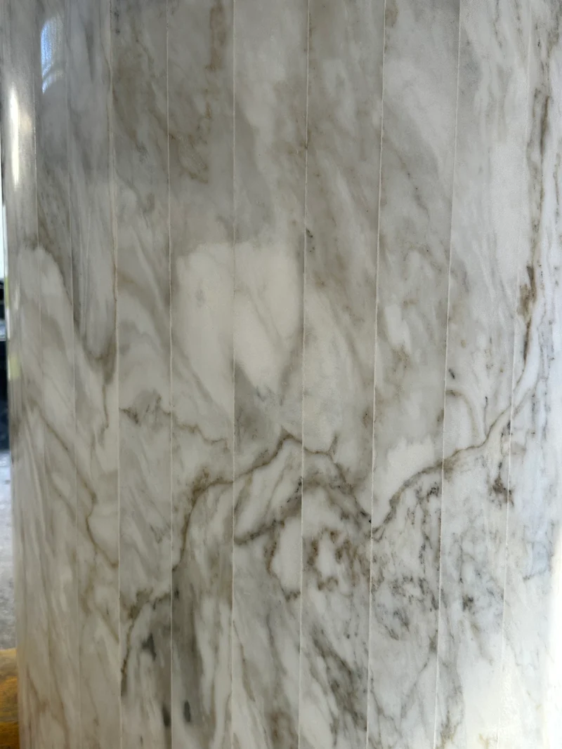 Tavolo da pranzo ETERNO in marmo Calacatta vena Oro 220x100 h75 by Etèream - 100% Made in Italy