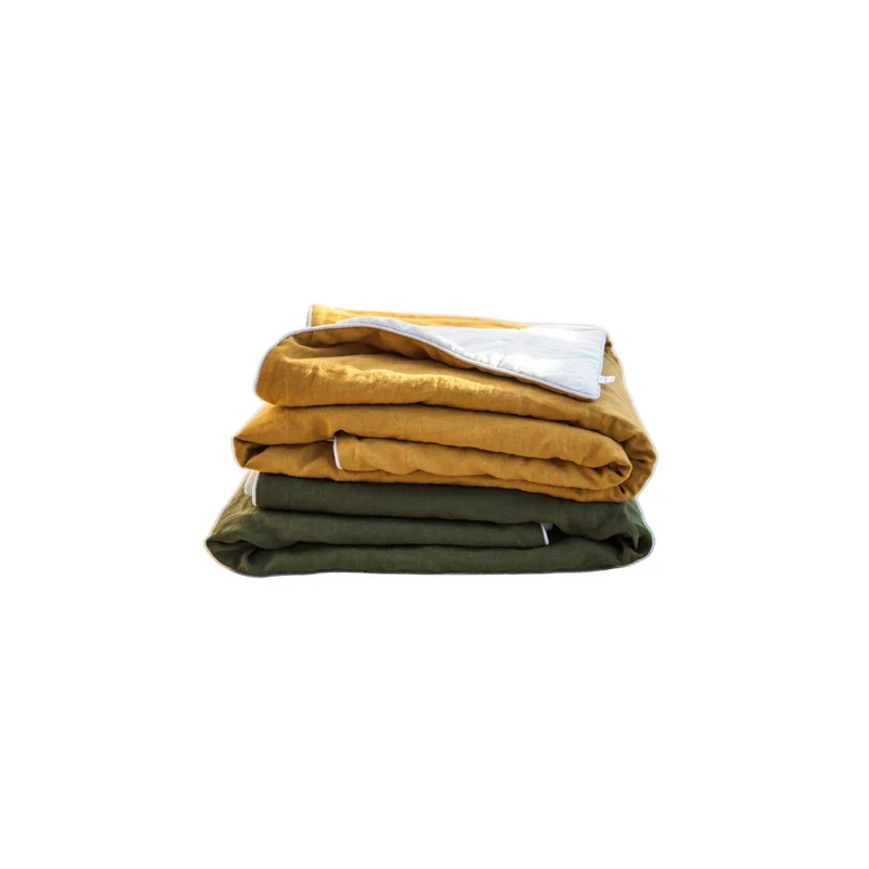 Piping Linen Blanket