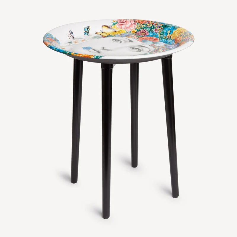 Tray holder