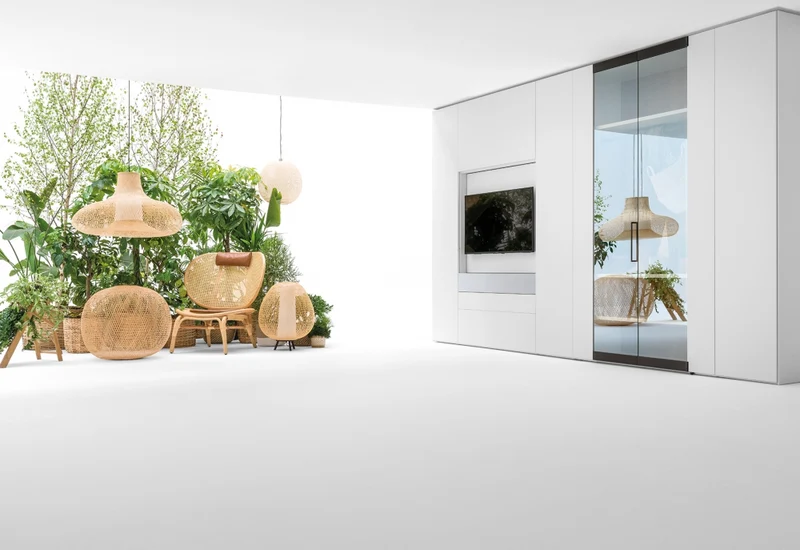 Composizione Living con Ante in Vetro