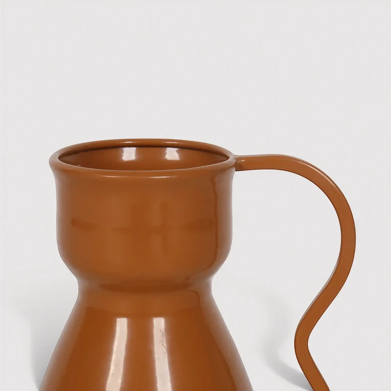 Virella - Vaso per fiori decorativo in metallo arancione stile moderno