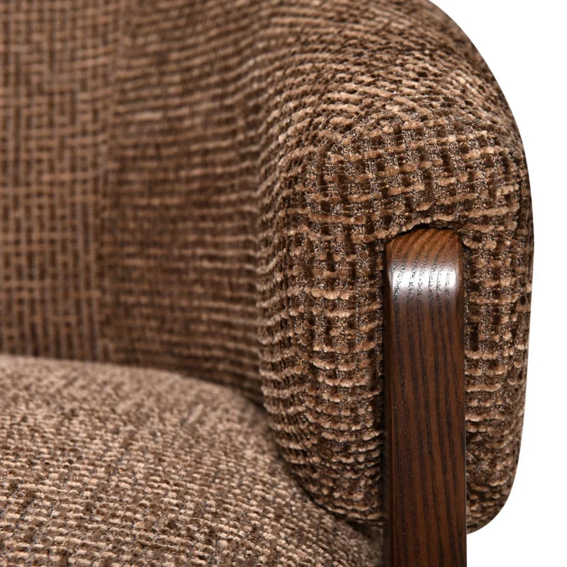 Richmond Interiors Lounge Stuhl Marina brown blockweave swivel fire retardant