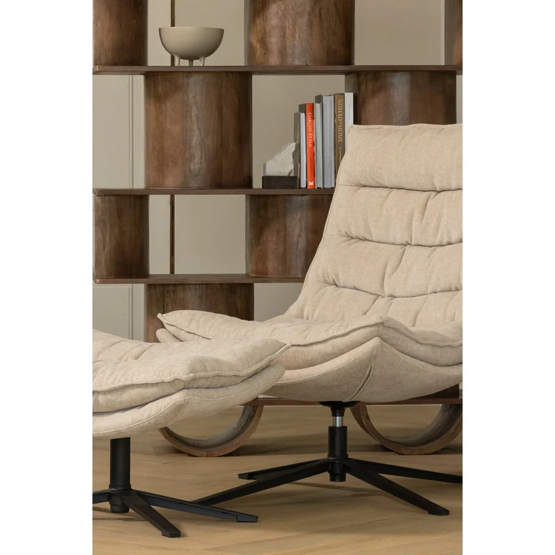 Poltrona girevole con poggiapiedi in tessuto Kube 100x74 cm