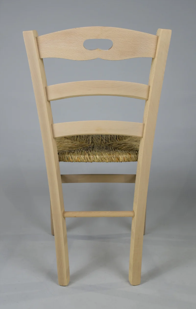 Set sedie modello Savoie con robusta struttura in legno di faggio levigato, non trattato, 100% naturale e seduta in paglia