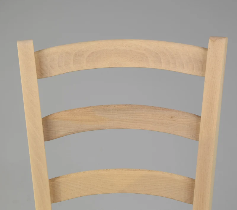 Set sedie modello Venezia con robusta struttura in legno di faggio levigato, non trattato, 100% naturale e seduta in paglia