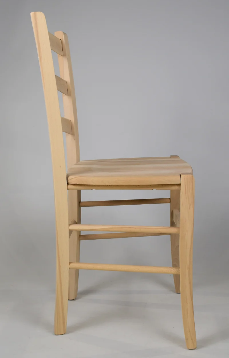 Set sedie modello Venezia con robusta struttura in legno di faggio levigato, non trattato, 100% naturale e seduta in legno