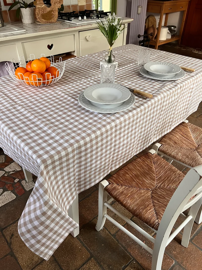 Lulù - Tovaglia fantasia quadretti tortora