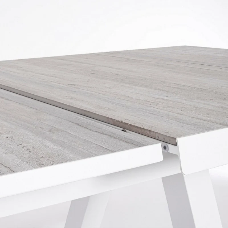 Tavolo da giardino allungabile con piano in ceramica 205/265 cm – Krion