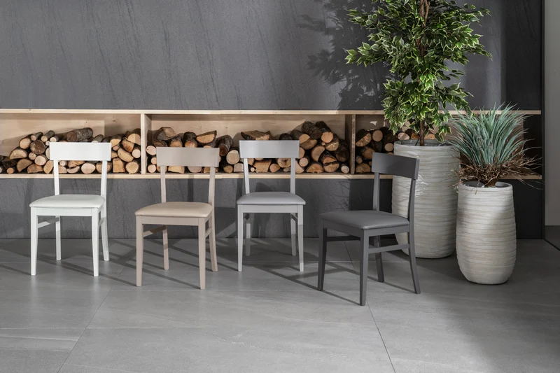 Monaco (SET 2 SEDIE) - Sedia in legno con sedile in ecopelle