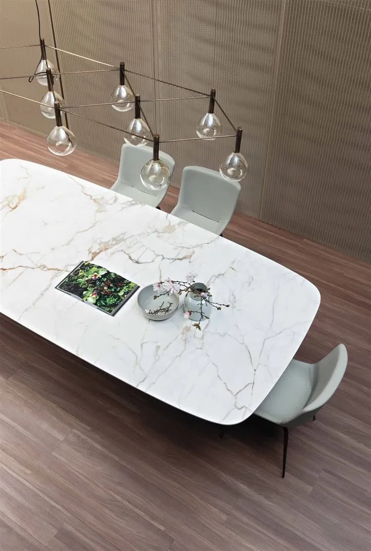 Tavolo ART 250x112 cm - Bronzo - Calacatta Macchia Vecchia Ceramica Finitura Seta By Bonaldo