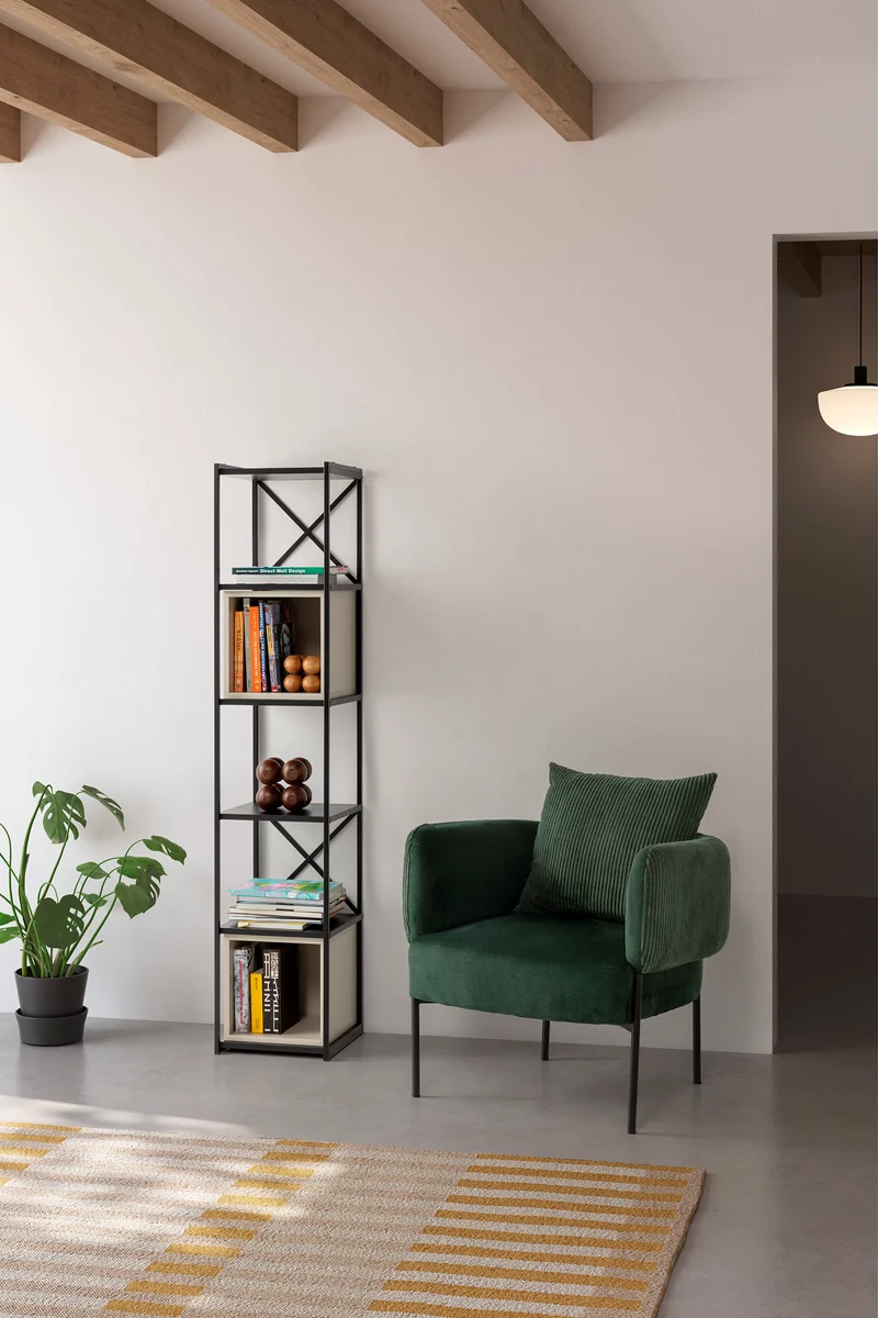 Poltrona in velluto a coste con gambe in metallo Arno 70x61 h72 cm