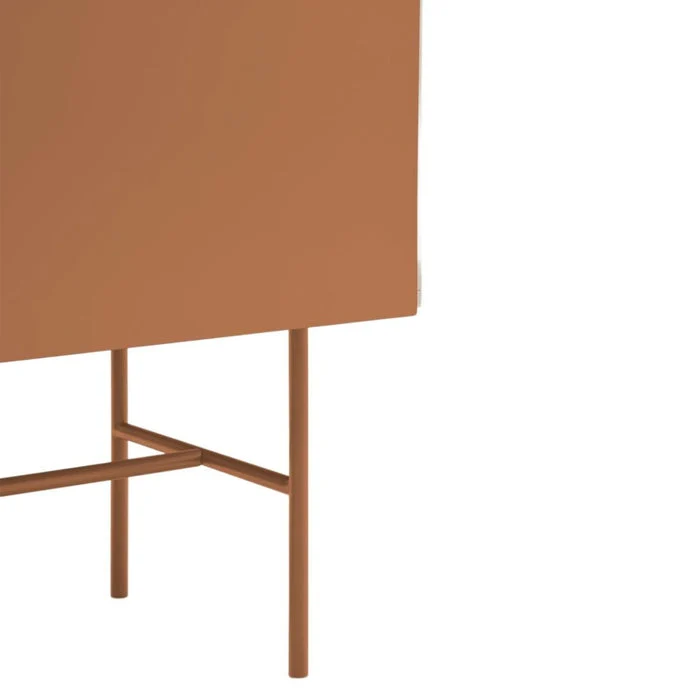 Madia 3 cassetti anta scorrevole laccata con piede in ferro Nube di Teulat 180x45cm