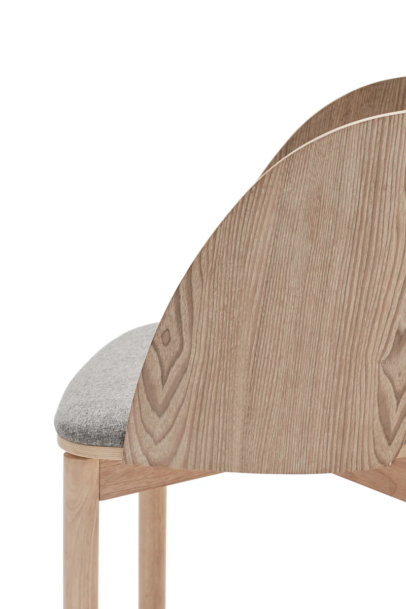 Set 2 sedie in frassino naturale e seduta grigio chiaro Dam 50x78 h45 cm