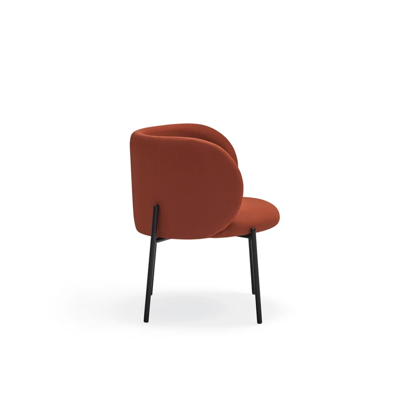 Poltrona in tessuto rosso struttura in metallo Mogi 66x74 h49