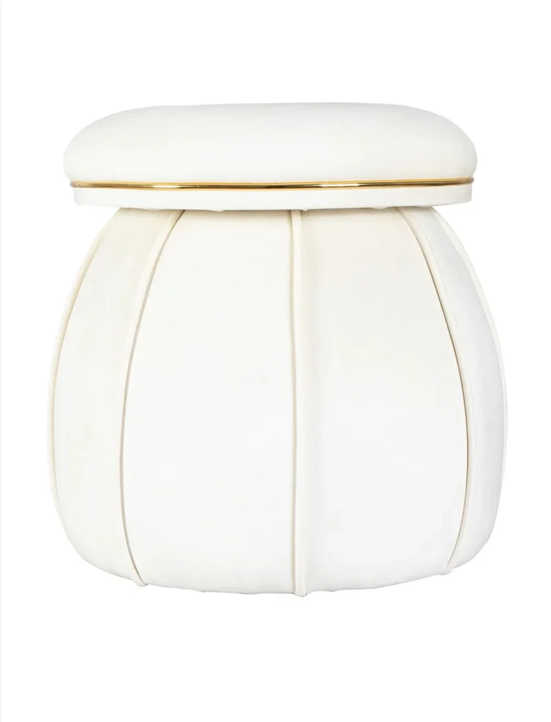 Hocker Laris