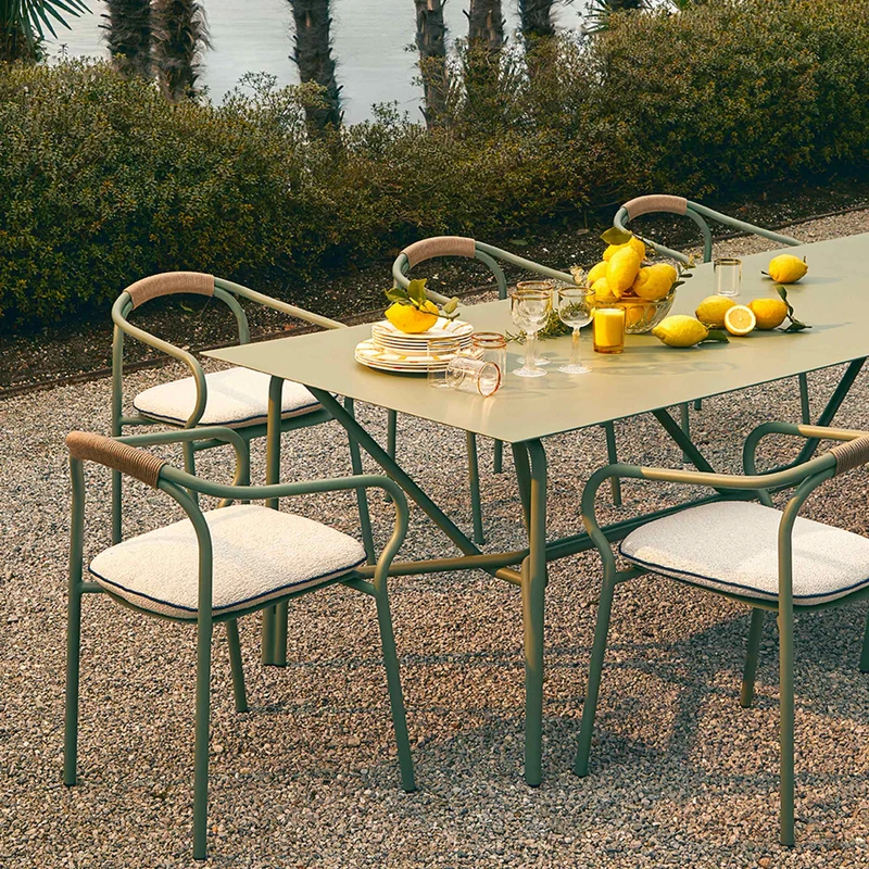 Outdoor Aluminium Table SALÒ by Matteo Thun and Benedetto Fasciana for Unopiù