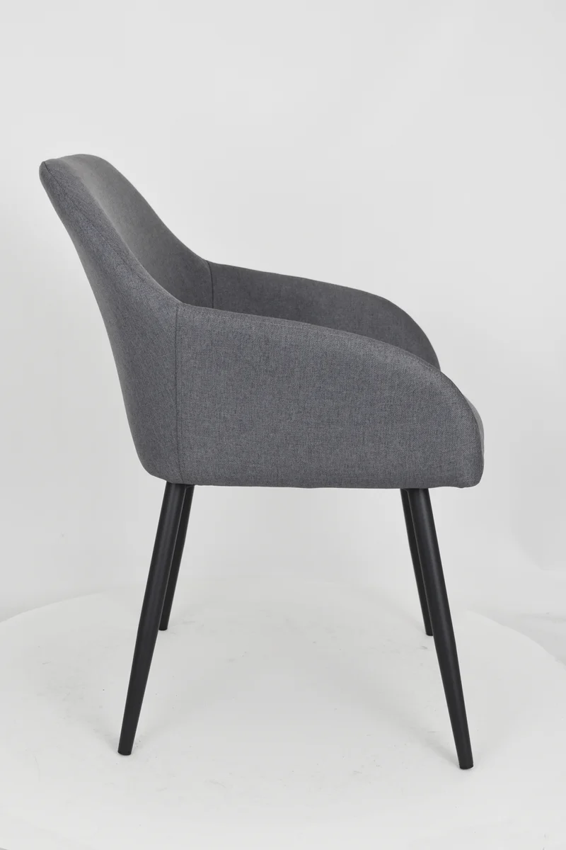 Sedia outlet modello 93 imbottita in tessuto color grigio scuro