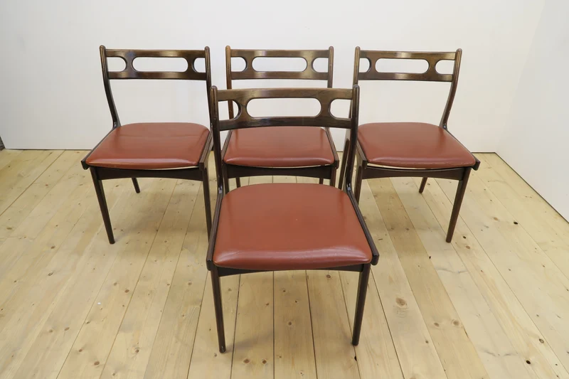Set di 4 sedie modello 138 di Johannes Andersen per Uldum Møbelfabrik, Danimarca 1960