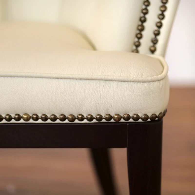 Sedia Chesterfield Diana Pelle Primo Fiore Premium – Eleganza Classica e Comfort Artigianale