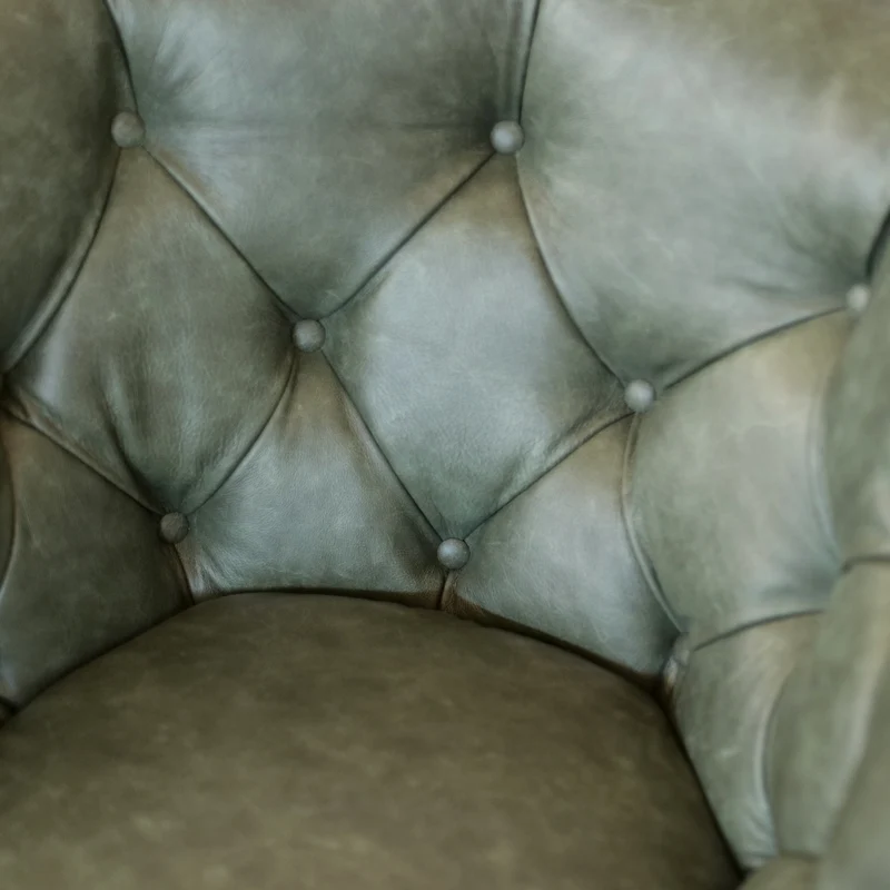 Sedia Chesterfield Diana Pelle Primo Fiore Premium – Eleganza Classica e Comfort Artigianale