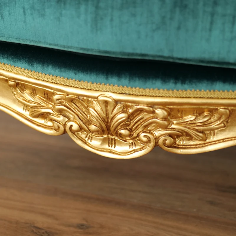 Poltrona Barocca Domizia - Foglia Oro e Velluto – Artigianato Italiano di Lusso