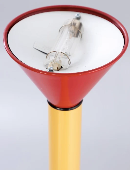 Lampada da terra 'Callimaco' - Ettore Sottsass per Artemide
