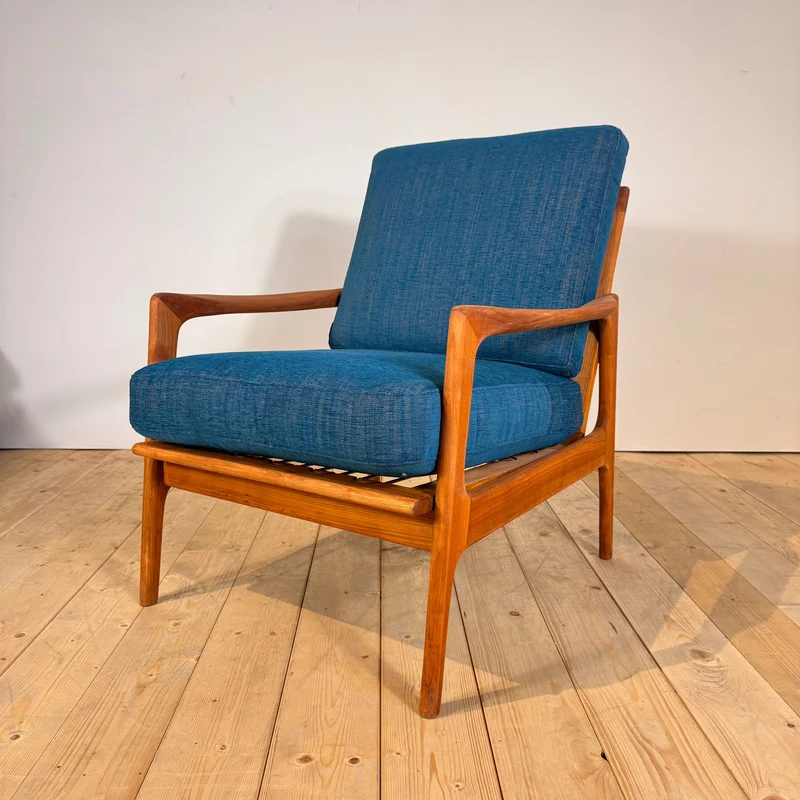 Poltrona di Illum Wikkelsø in teak, anni ’60
