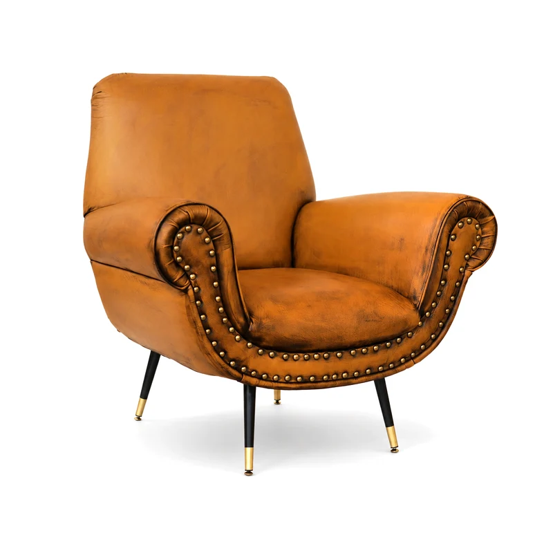 Poltrona Vico Pelle Primo Fiore Premium - Iconica, Finiture di Pregio