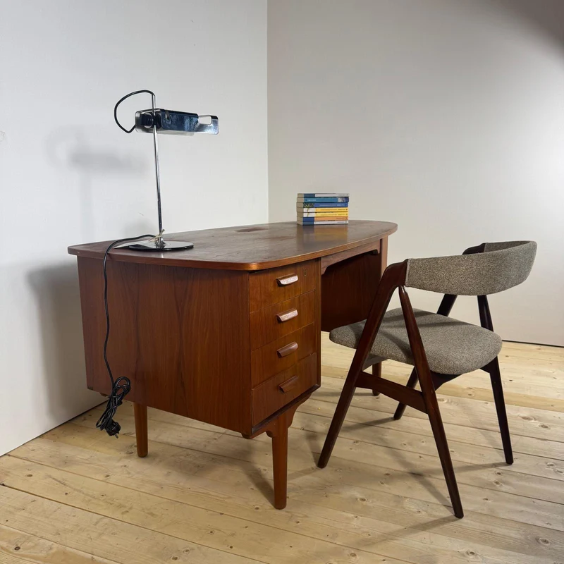 Scrittoio Vintage in Teak H.P. Hansen – Eleganza Mid-Century per Ambienti Raffinati