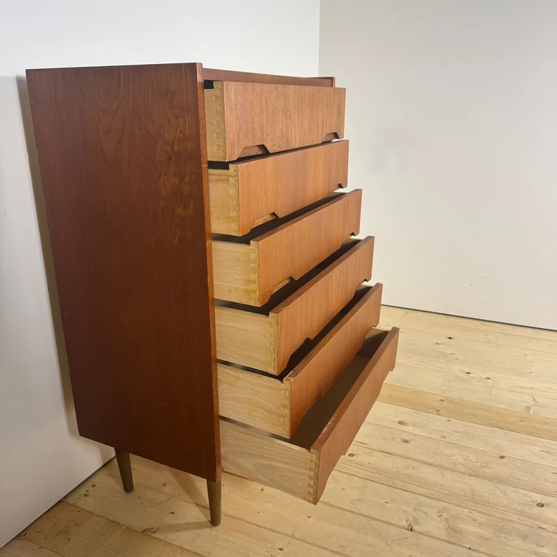 Cassettiera Danese Mid-Century in Teak – Design Scandinavo Vintage, Anni ’60