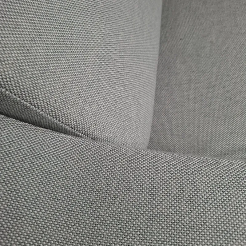 Divano Vintage Due Posti Rivestito in Tessuto Kvadrat – Design Mid-Century Modern