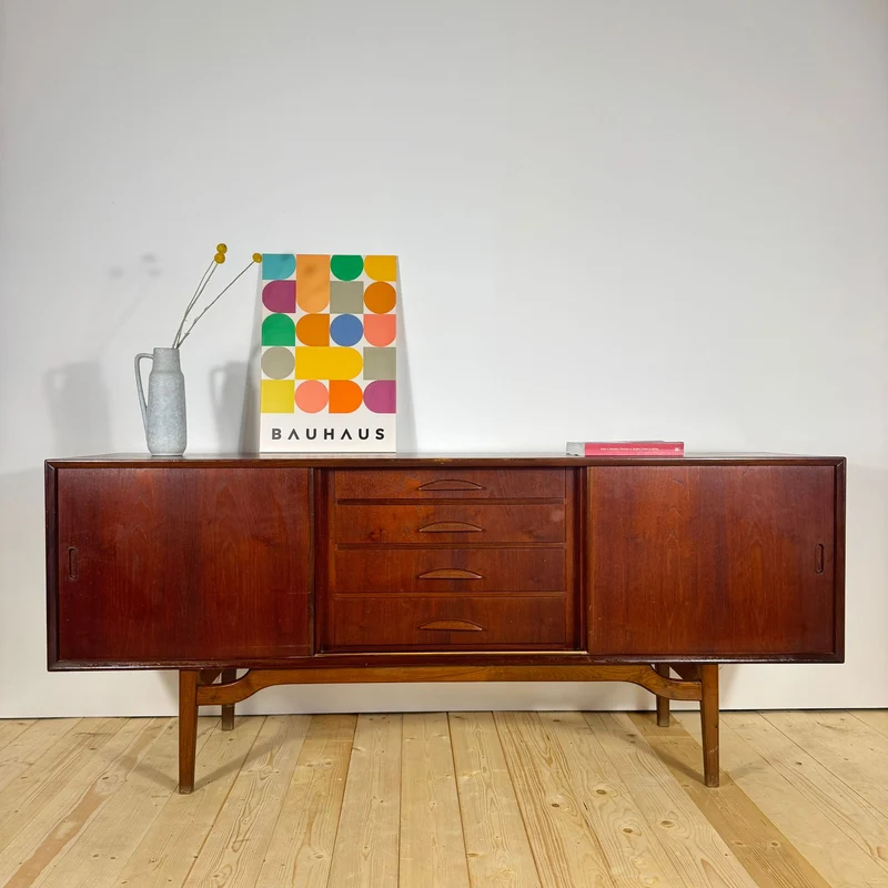 Sideboard in Teak con Cassetti – Design Scandinavo Vintage (Anni '60)