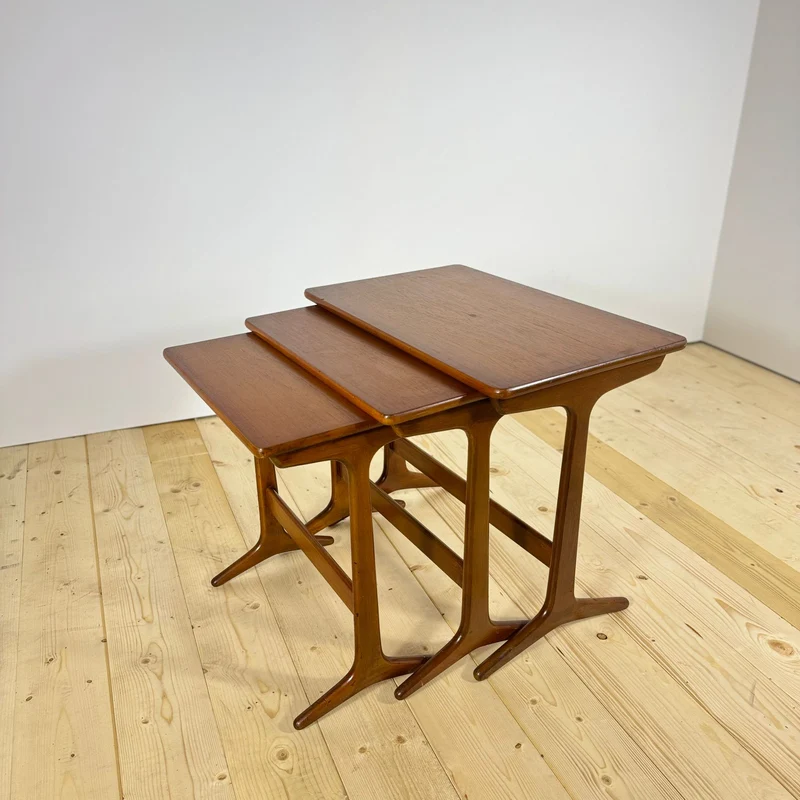 Set di 3 nesting tables in Teak – Design Danese Anni '60