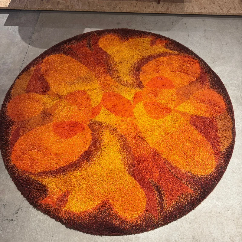 Tappeto Vintage in Lana Arancione – Design Optical Mid-Century (Anni '70)