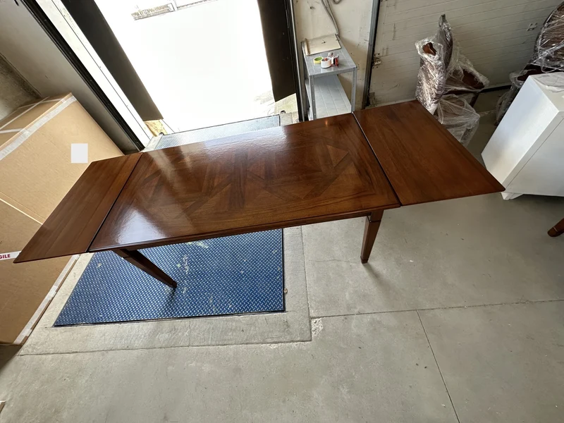 Tavolo Classico Rettangolare Allungabile in Legno di Noce